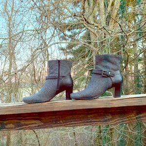 Aerosoles ankle boots size 8.5M